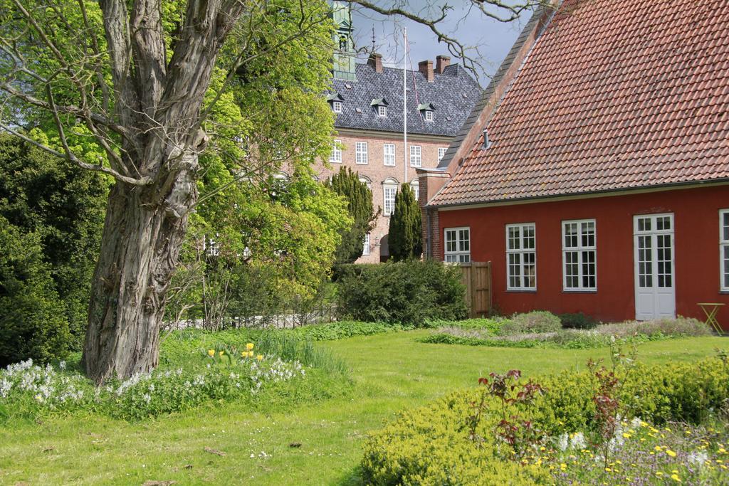Vemmetofte Praestegard Faxe Exterior foto